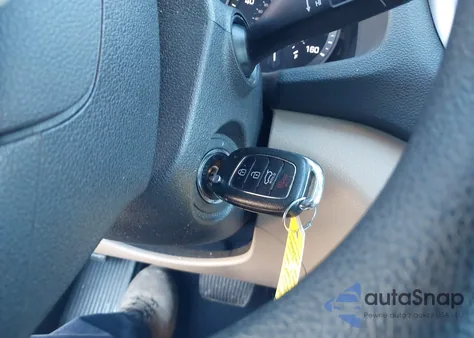 2016 Hyundai Tucson Se z USA, uszkodzony, nr VIN KM8J23A48GU139034